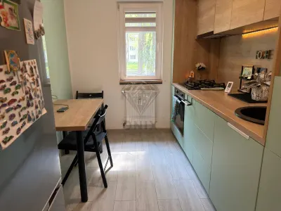 Apartament 2 camere zona Nord Ploiesti, parter, mobilat - foto 16