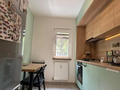 Apartament 2 camere zona Nord Ploiesti, parter, mobilat - foto 9
