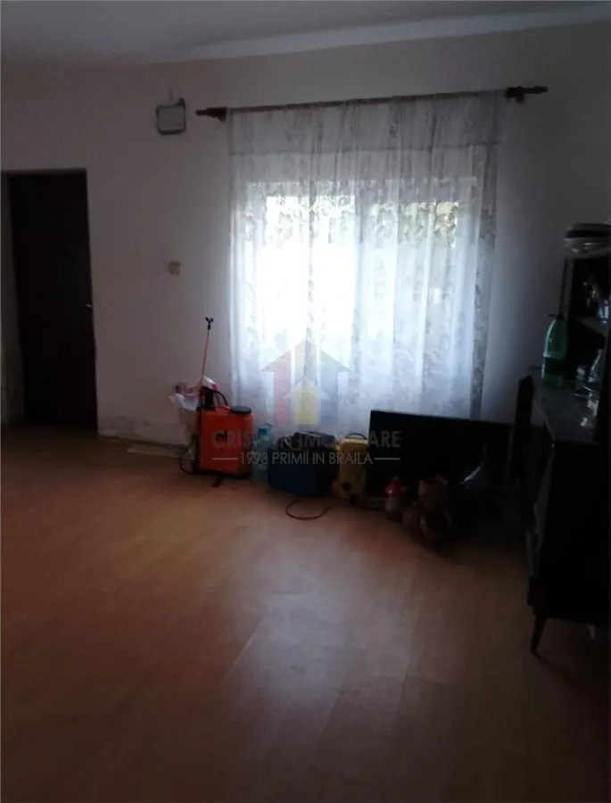 Casa 5 camere, teren 1349 mp, la 20Km de Braila - foto 22