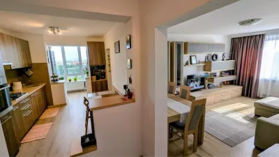 Apartament 3 camere renovat,mobilat modern, 158000 Euro - foto 8