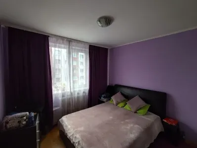 Apartament  3 camere Gemenii renovat 149000 Euro - Brasov