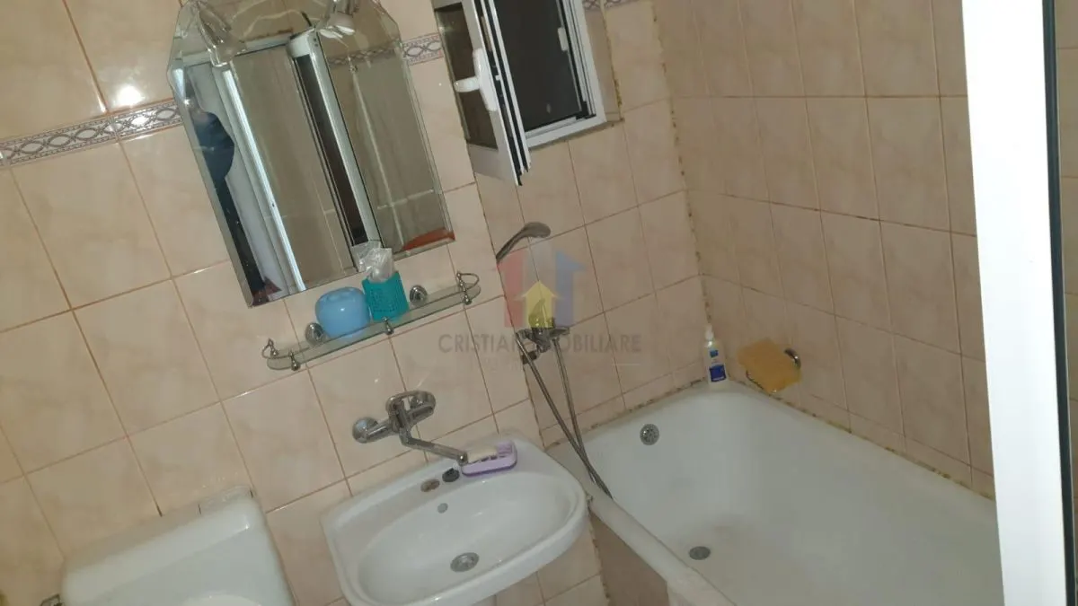 3 camere confort 1, etaj intermediar, Bariera - Catedrala - foto 13