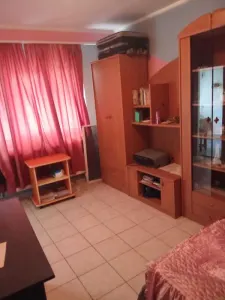 Garsoniera Dorobanti, conf 1, parter, mobilata si utilata - Braila