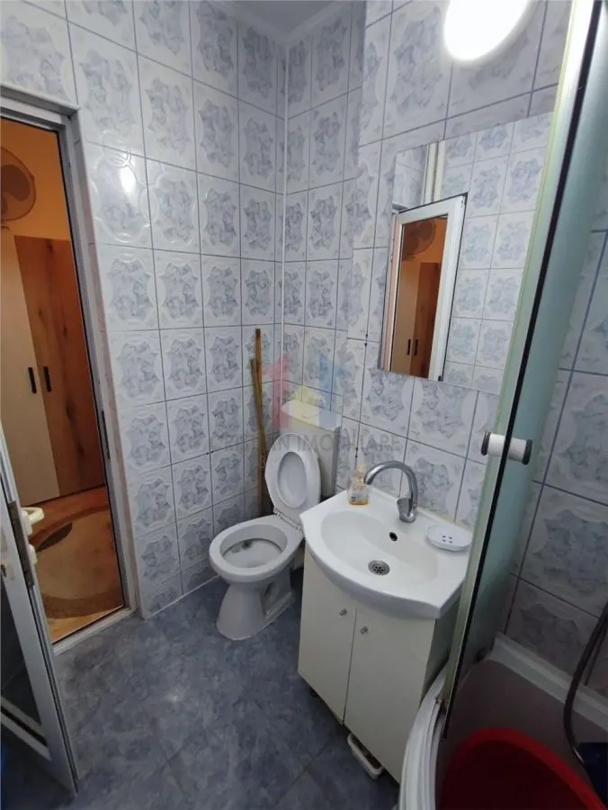 Hipodrom,Garsoniera  mobilata si utilata, etaj 2, renovata - foto 4