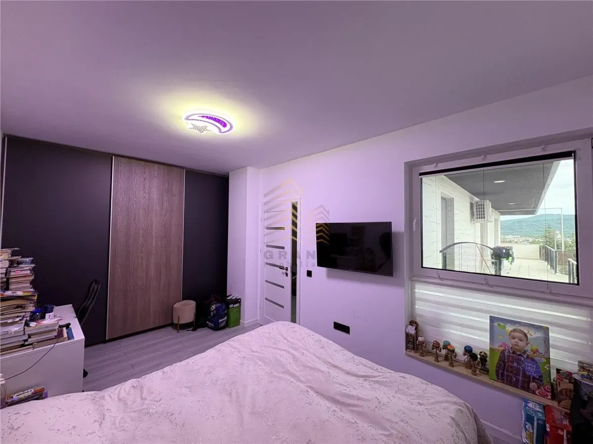 PENTHOUSE | STR TARPIULUI - foto 10