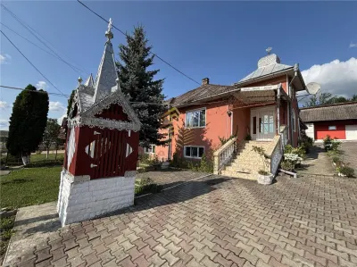 CASA + ANEXE GOSPODĂREȘTI+ GRĂDINA - foto 3