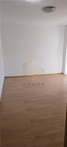 Garsoniera, etaj 3, Calea Moldovei - foto 4
