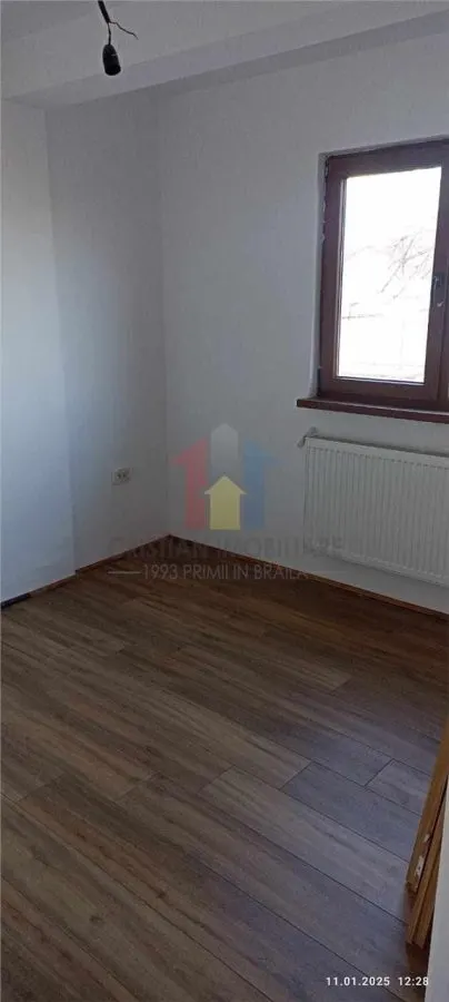 Vila noua P+1 zona Piata Saraca 120 mp construiti in 2018 - foto 6
