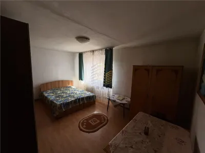 APARTAMENT 3 CAMERE | INTR VIOLETELOR - foto 11
