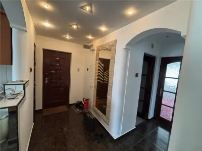 Apartament decomandat în Cr. Vivu - foto 13