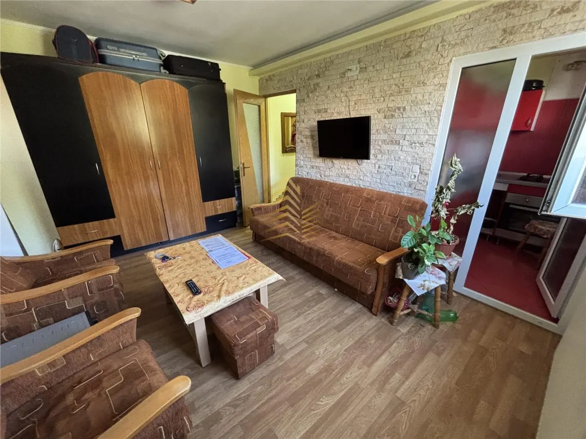 APARTAMENT | ZONA DECEBAL - foto 4