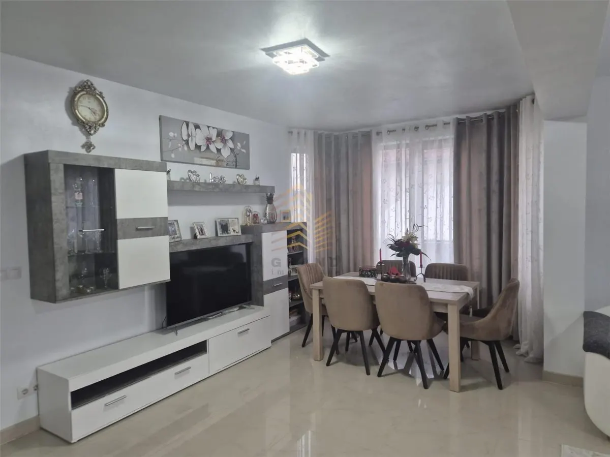 CASA DE VANZARE, P+1, VIISOARA - foto 3