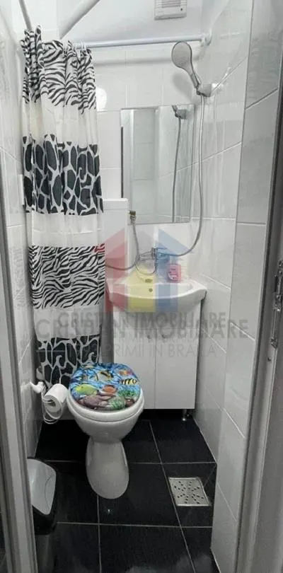 Garsoniera, Mobilata-utilata, Renovata, Hipodrom, Etaj 2 - foto 5
