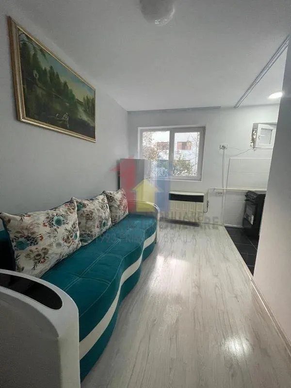 Garsoniera, Mobilata-utilata, Renovata, Hipodrom, Etaj 2 - foto 6