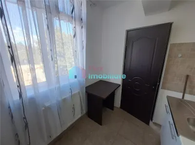 Garsoniera 42 mp bloc nou Zamca - foto 4