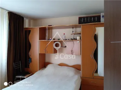 1 Decembrie 1918, 3 camere decomandate, renovate - foto 4