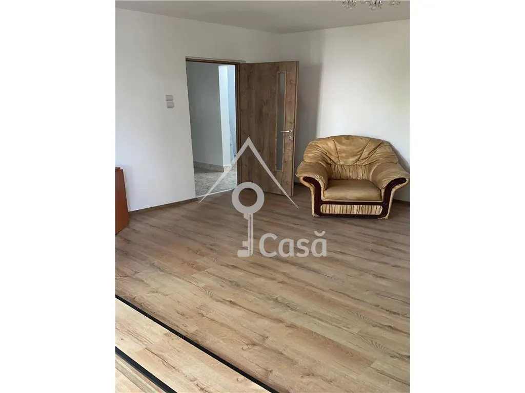 Apartament 4 Camere Zona Titan - foto 2