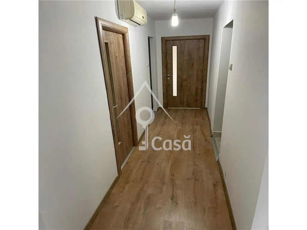 Apartament 4 Camere Zona Titan - foto 6