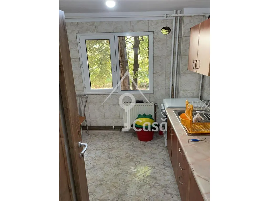 Apartament 4 Camere Zona Titan - foto 9