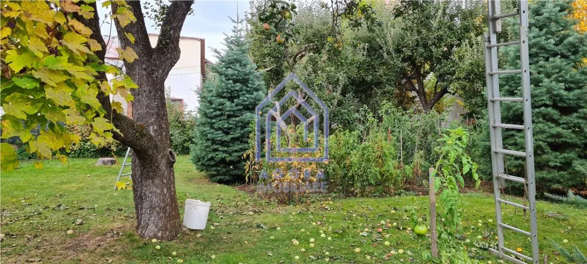 Teren central Suceava - foto 1