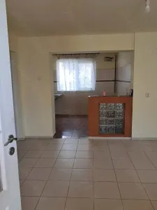 Vand casa cu teren in zona centrala Suceava - foto 9