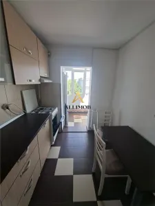 Apartament 3 camere in Ploiesti, zona Mihai Bravu - Ploiesti