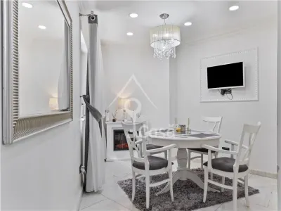Vila 7 camere, mobilata si utilata integral, Lux - foto 6