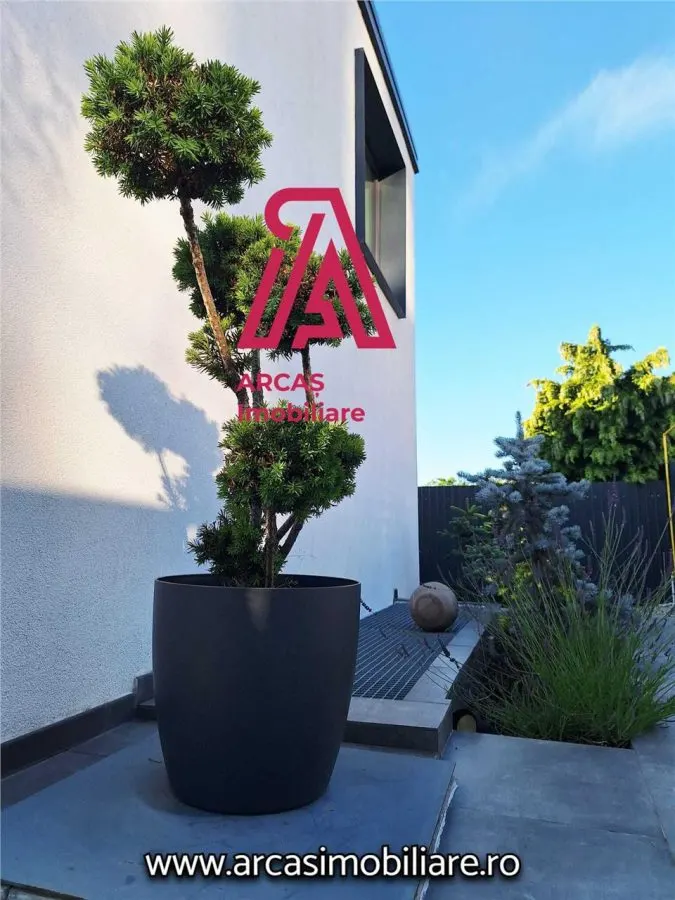 Refugiul Tau Exclusiv: Vila Superba de Vanzare cu  Panorama! - foto 19