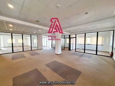 Imobil comercial de inchiriat P+3 -950 mp utili! - foto 7