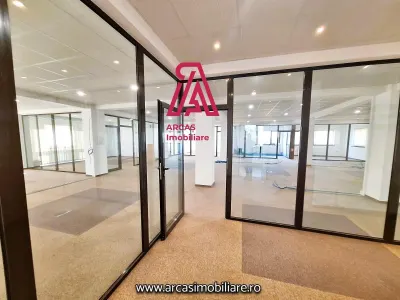 Spatiu de birouri de inchiriat 355 mp,terasa 244 mp Ultracentral ! - foto 12