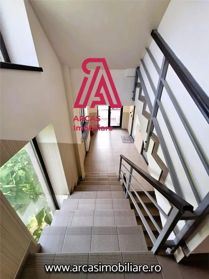 Spatiu de birouri de inchiriat 355 mp,terasa 244 mp Ultracentral ! - foto 13