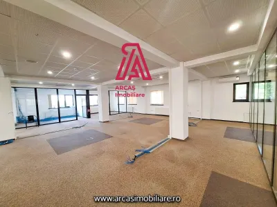 Spatiu de birouri de inchiriat 355 mp,terasa 244 mp Ultracentral ! - foto 10
