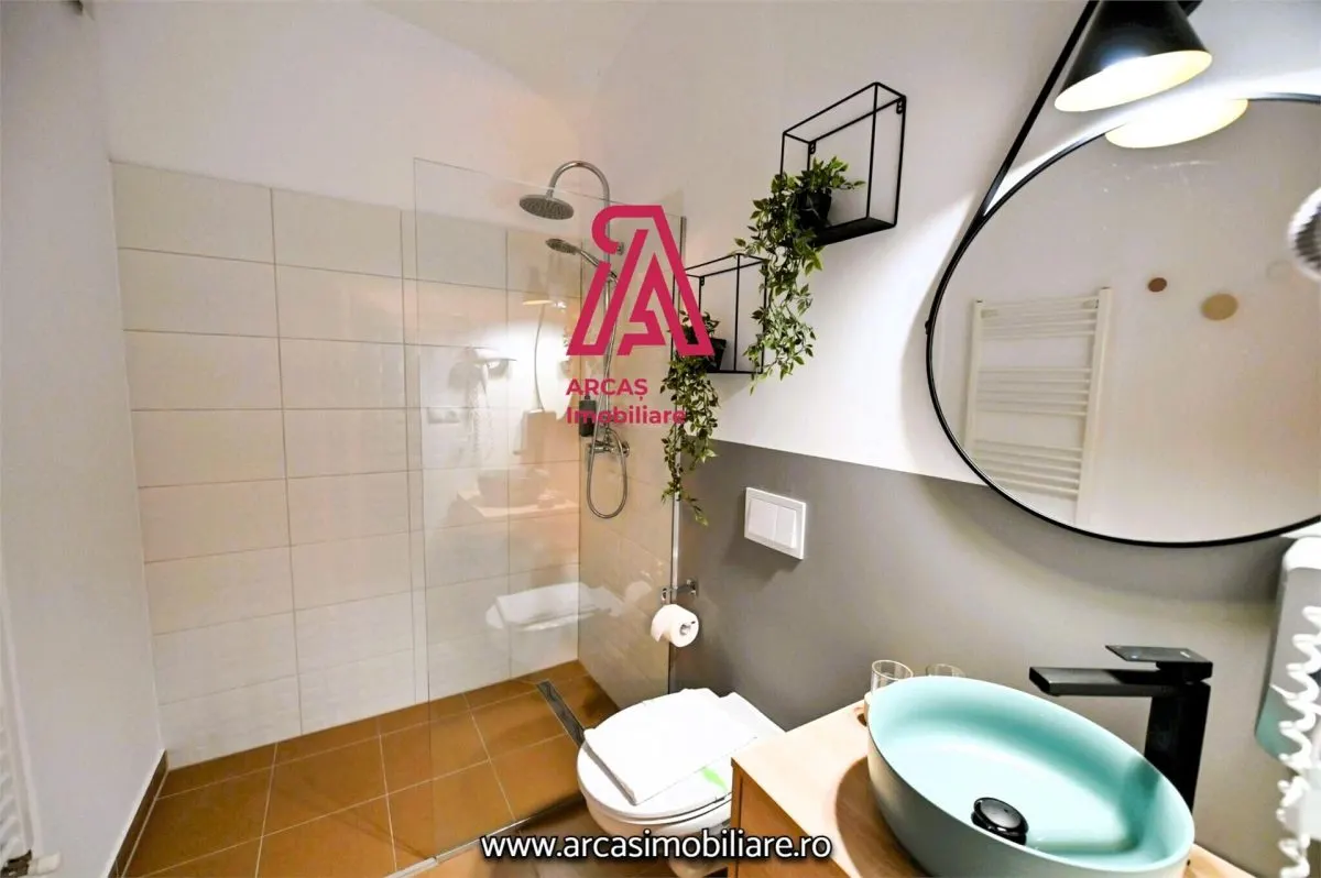 Afacere la cheie, pensiune 12 camere ultracentral! - foto 19