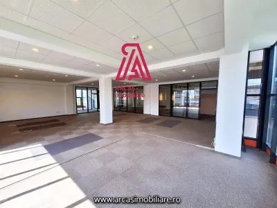 Imobil comercial  de vanzare P+2E+ET -950 mp utili! - foto 5