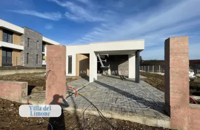 Antony Estate | SpringHill - case de vânzare P+E sau P, Oradea - foto 9