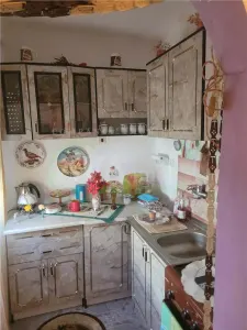 Apartament 3 camere nedecomandate, zona Cora - foto 12