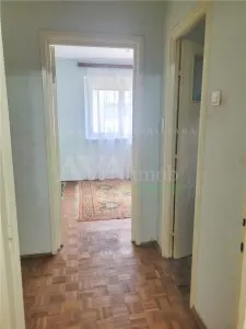 Apartament 2 camere semidecomandat, zona Orizont - foto 4