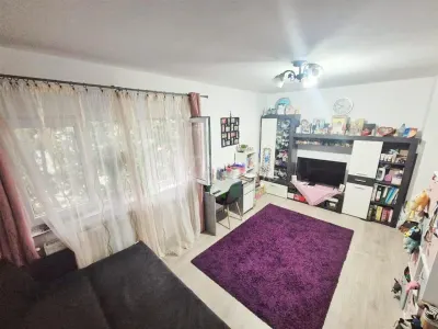 Apartament 2 camere decomandat, zona Stefan cel Mare - foto 3