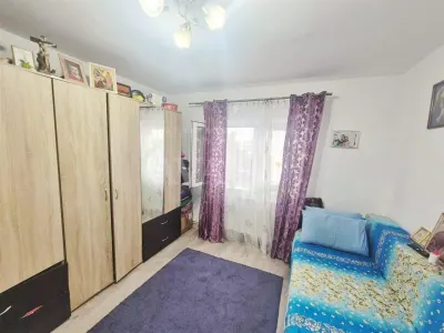 Apartament 2 camere decomandat, zona Stefan cel Mare - foto 5