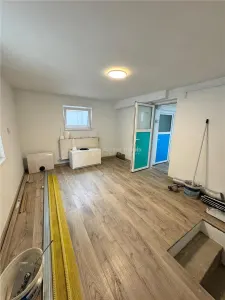 Casa - Ulpia - 2 anexe - foto 4