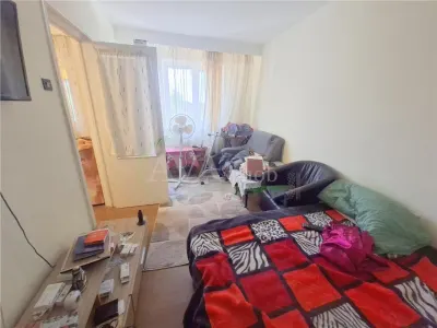 Apartament 2 camere semidecomandate, zona Milcov - foto 4