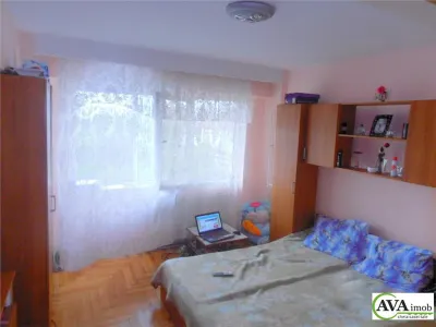 Apartament 2 camere decomandate, zona Centrala - foto 2