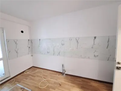 Apartament 3 camere decomandate, zona Nord-Bacau - foto 3