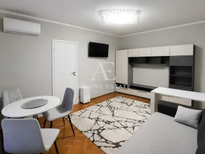 Antony Estate | Apartament de vanzare, 2 camere - Zona Parc 22 Decembrie - Oradea - Oradea