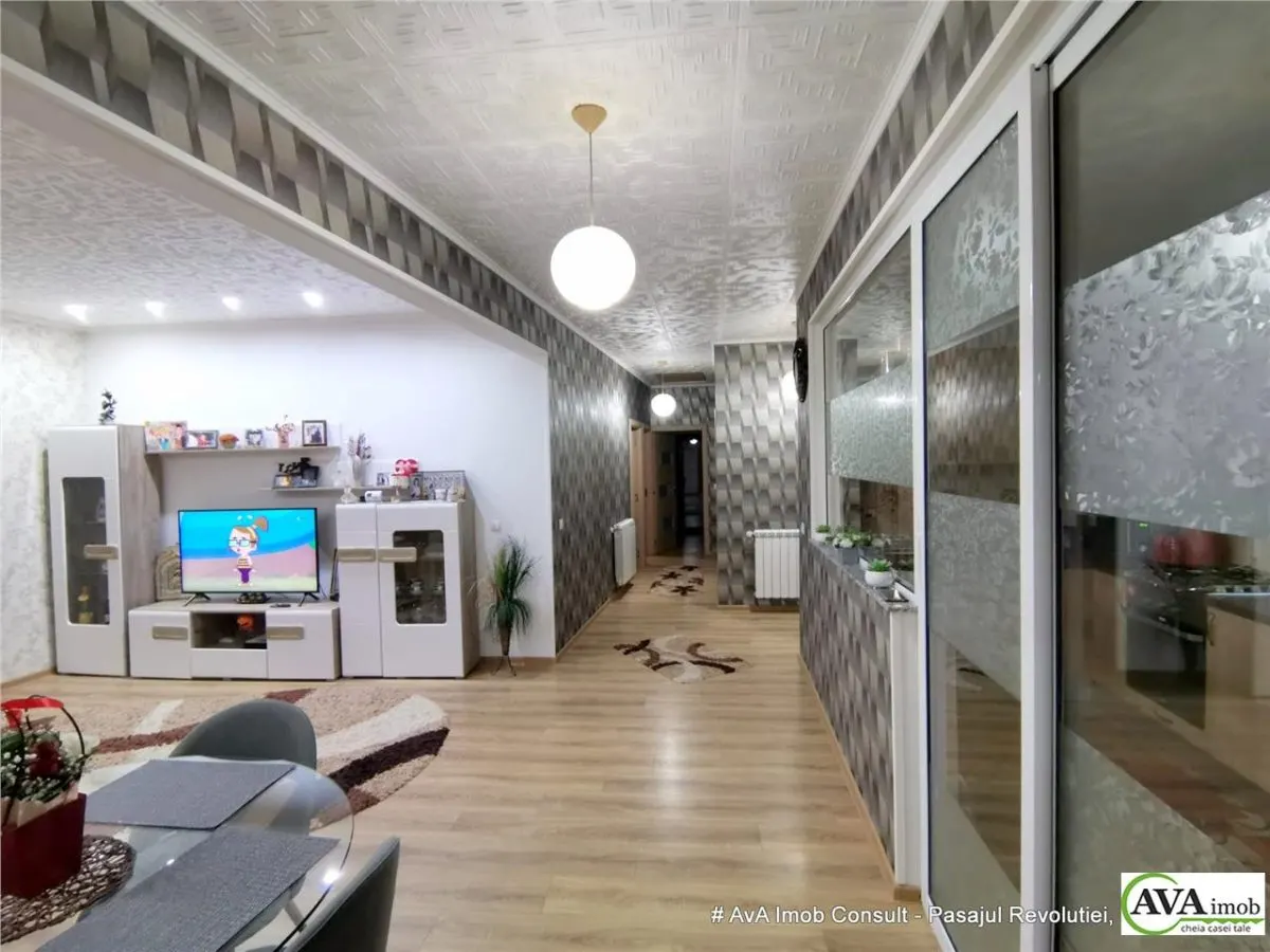 Casa cu 120 mp utili, 3 camere, terasa, teren 1200mp, zona Letea Veche - foto 3