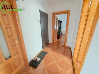 Apartament 3 camere decomandat, zona Mioritei - foto 18