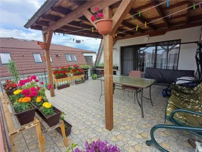 Apartament 4 camere 2 bai terasa mare de vanzare - foto 11