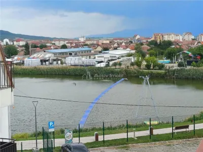 Apartament 4 camere 2 bai terasa mare de vanzare - foto 13