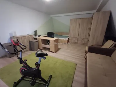 Apartament 4 camere 2 bai terasa mare de vanzare - foto 6