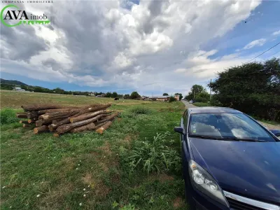 Teren intravilan 1800 mp, deschidere 18 ml, zona Sarata - foto 3